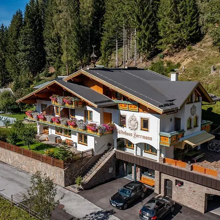Gaestehaus Herrmann * Filzmoos
