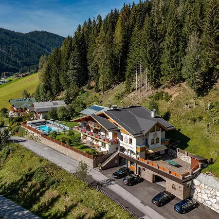 Guest house Gaestehaus Herrmann Filzmoos